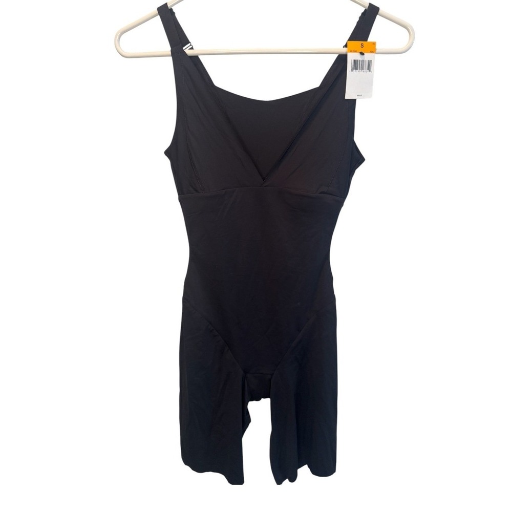 Maidenform Womens Black Shapewear Bodysuit Firm Control FL2556 Small NEW